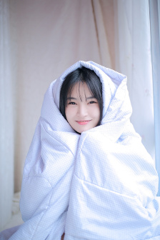 清纯女仆装自慰